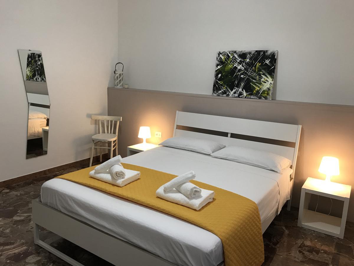 B&B Civico22 Civitanova Marche Kültér fotó