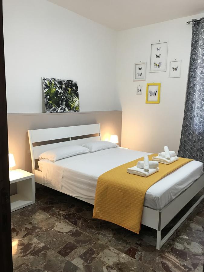 B&B Civico22 Civitanova Marche Kültér fotó